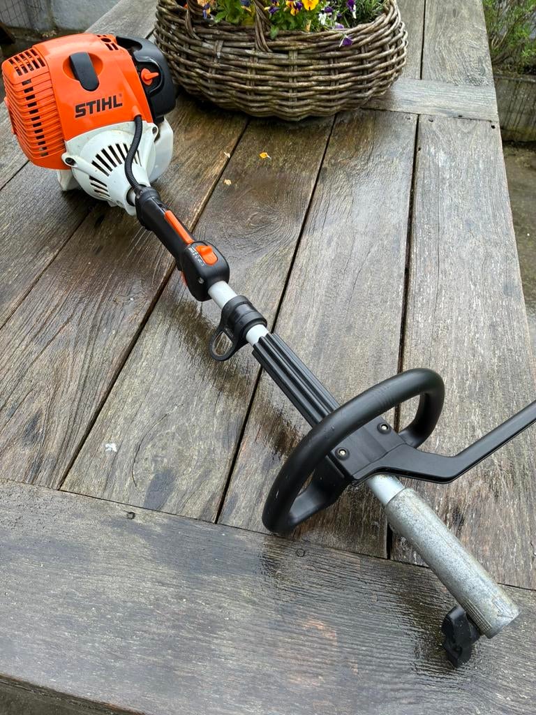 Perfect werkende STIHL combi moter, Tuin en Terras, Bosmaaiers, Ophalen, Zo goed als nieuw, Benzine