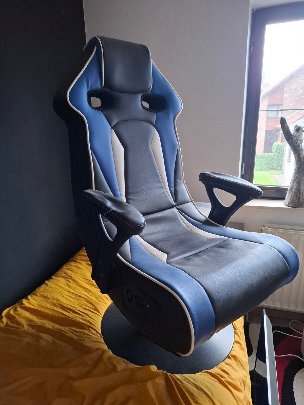 Mooie game / racesstoel met Bluetooth en speakers in perfect, Ophalen