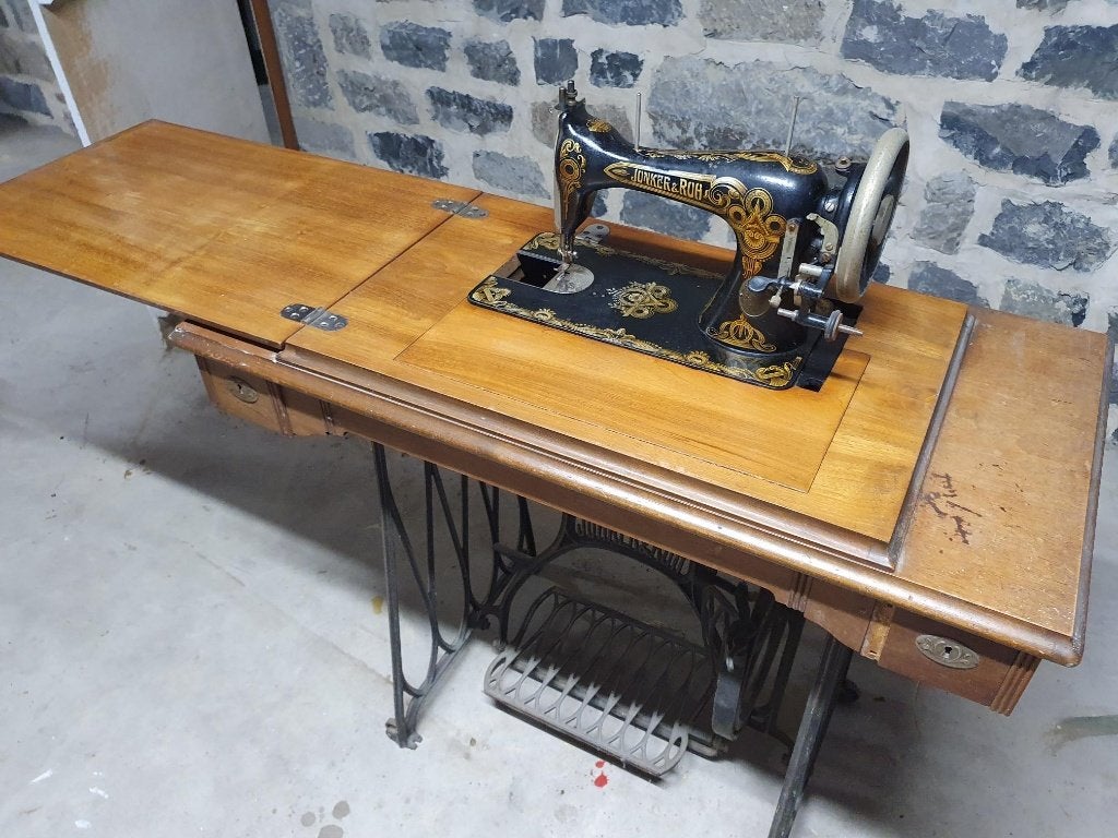 Machine à coudre Junker & Ruh et meuble, Ophalen, Gebruikt, Naaimachine, Overige merken