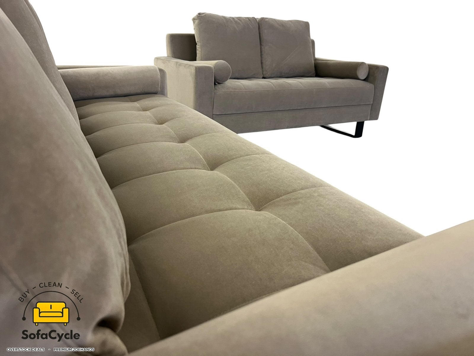 NV Gallery 3 places + 2 places taupe en velours — overstock, Enlèvement ou Envoi, Comme neuf, SofaCycle, Info@sofacycle.be
