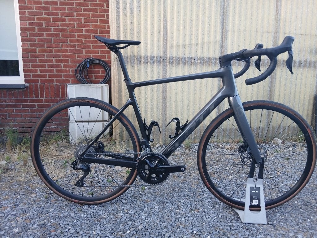 Racefiets Scott Addict 20, Fietsen en Brommers, Carbon, 10 tot 15 versnellingen, Heren, Zo goed als nieuw