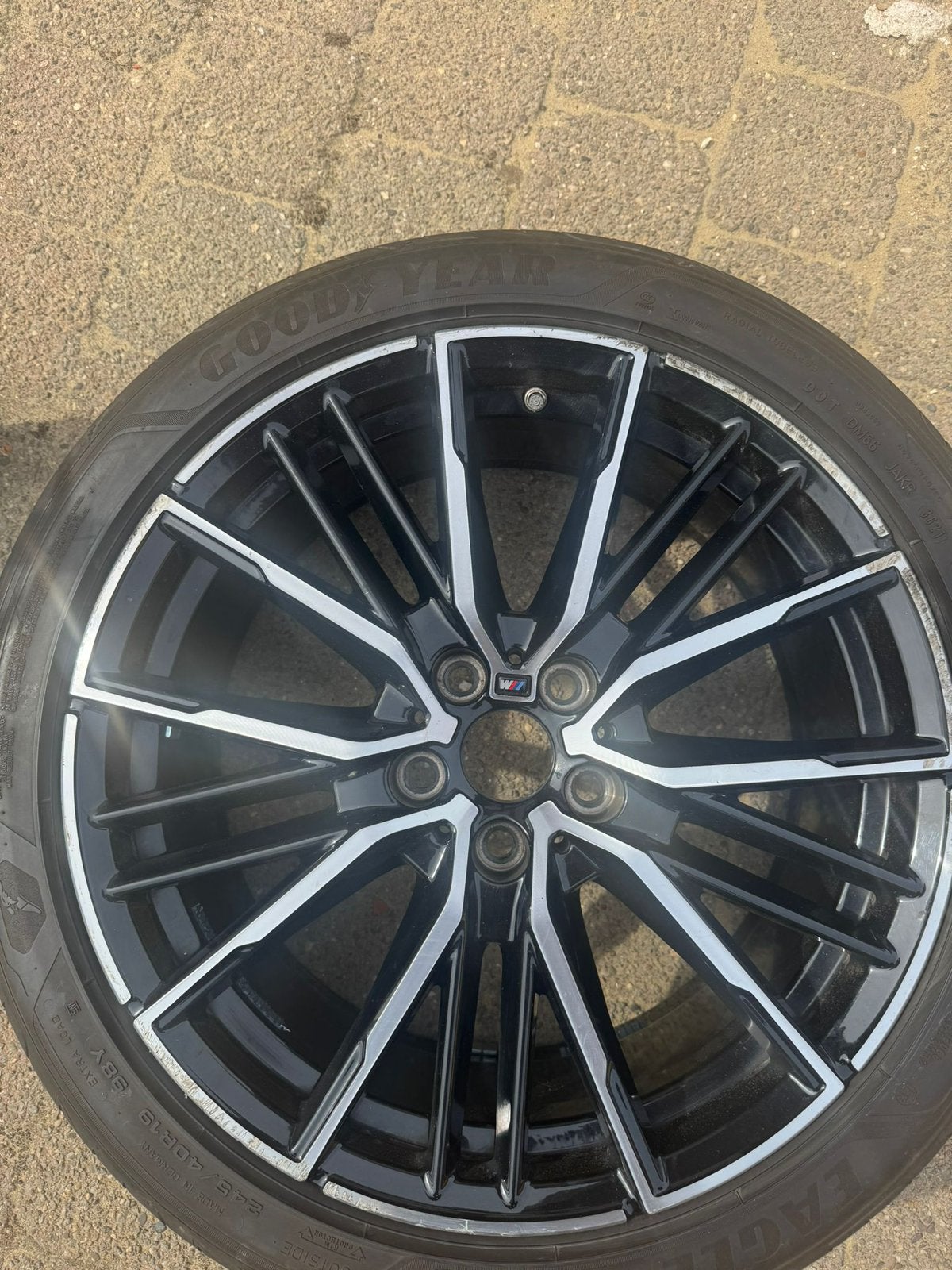 Originele BMW 19 inch velgen + 245/40 R19 banden – 4 stuks, Auto-onderdelen, Banden en Velgen, Ophalen, 19 inch, Band(en)