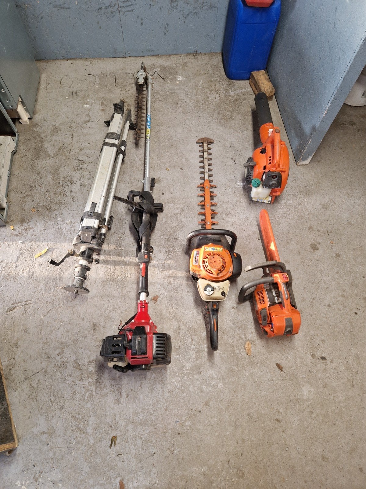 verschillende tuinmachines te koop, Tuin en Terras, Ophalen, Gebruikt, Benzine, Husqvarna stihl