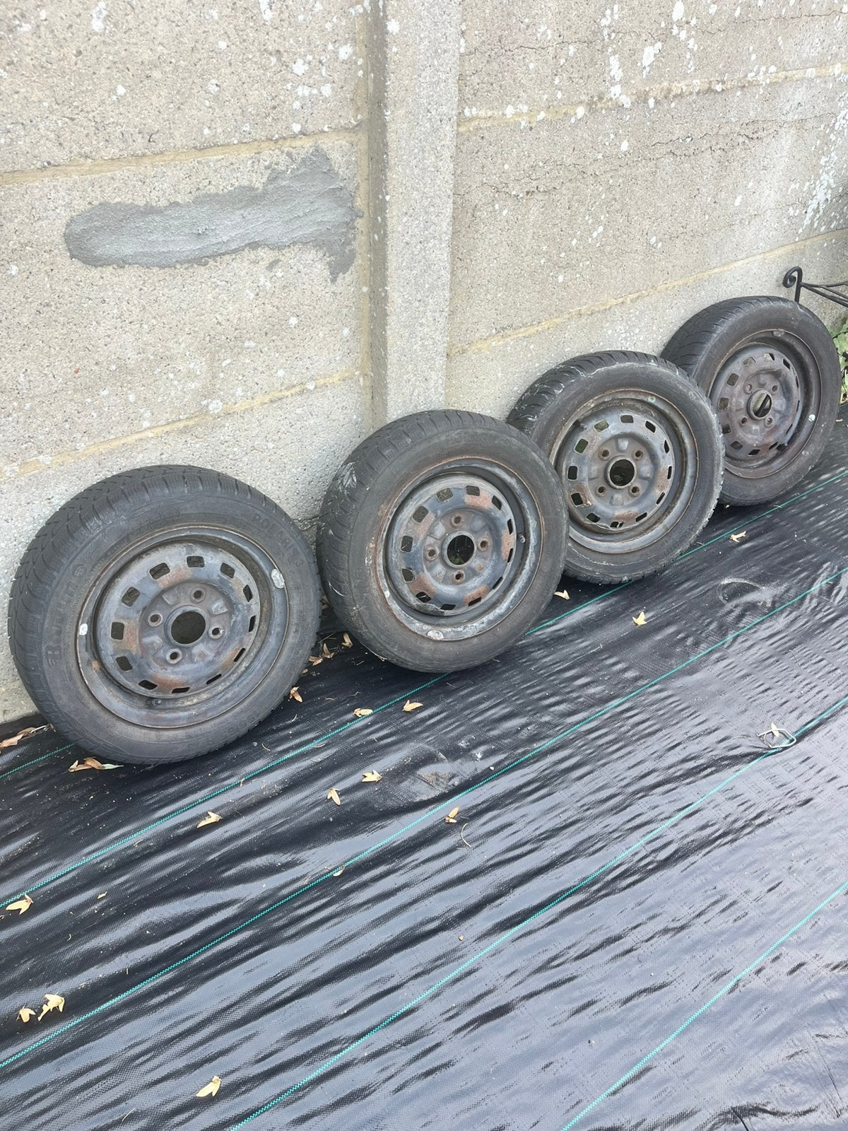 Pneus hiver 155/65 R13, Pneus et Jantes, Pneus hiver, 155 mm, Enlèvement