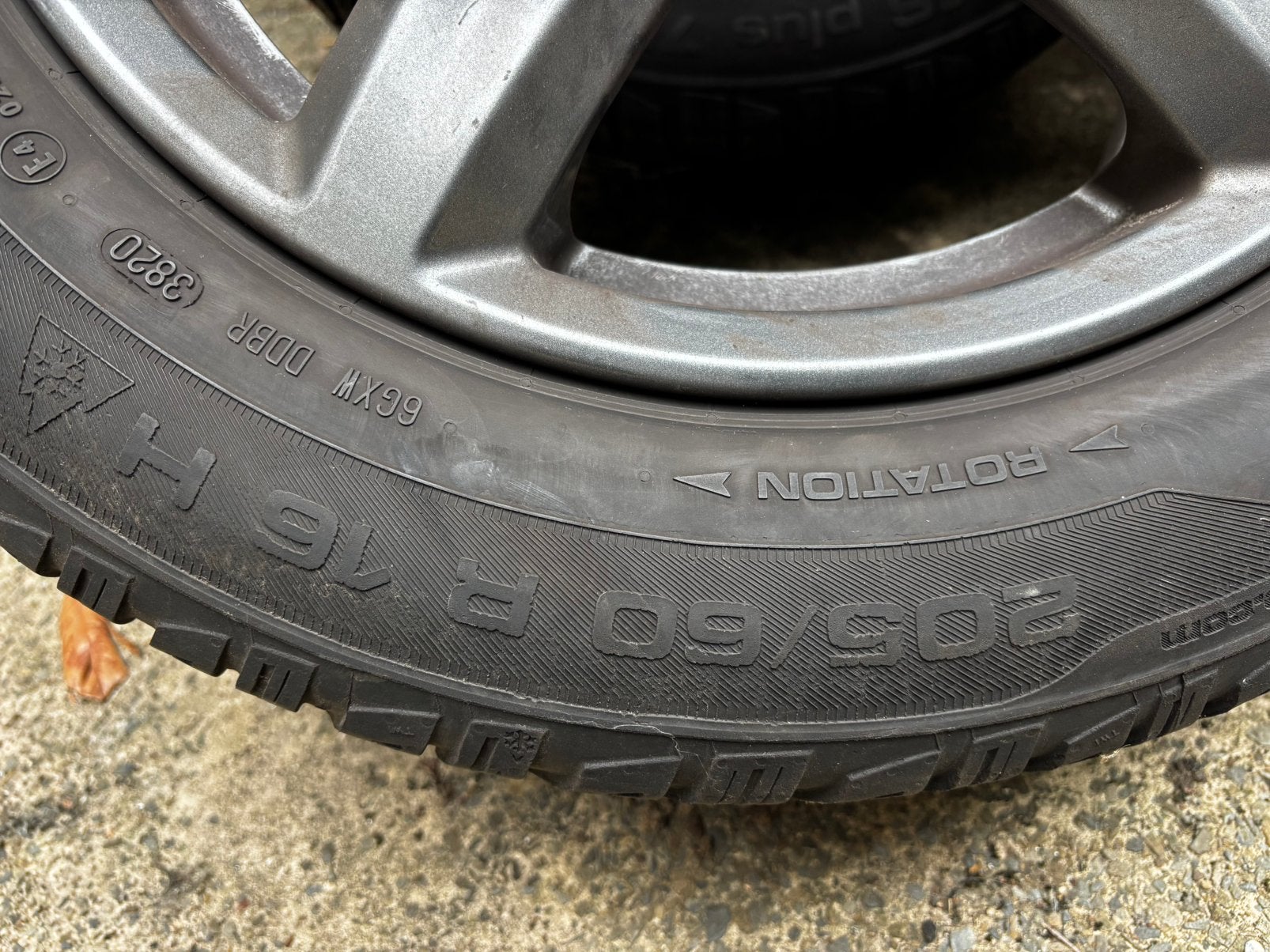Roues, Enlèvement ou Envoi, Comme neuf