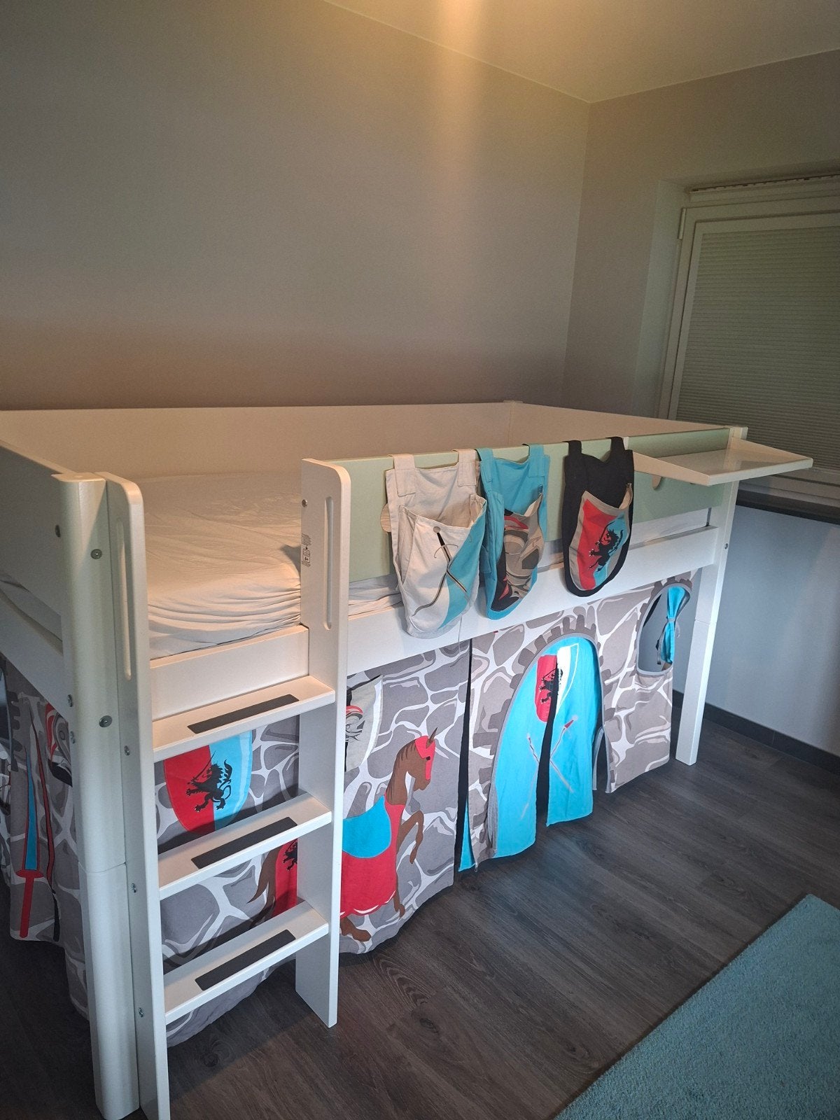 Halfhoogslaper / bed Flexa in ridderthema, Huis en Inrichting, Ophalen, Halfhoogslaper