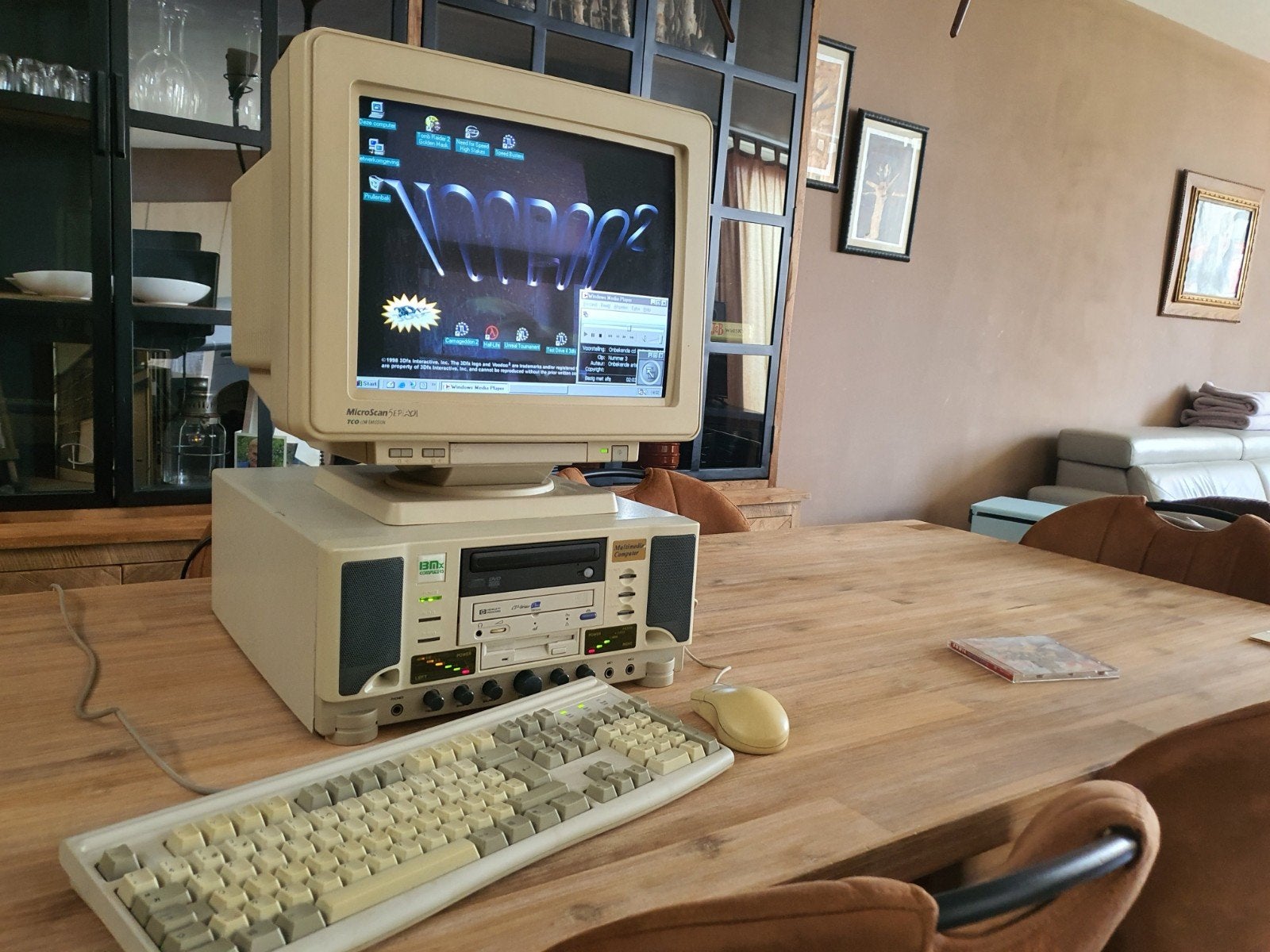 retro gaming desktop p200mmx vodoo2 awe64 win98 BMX multi, Enlèvement
