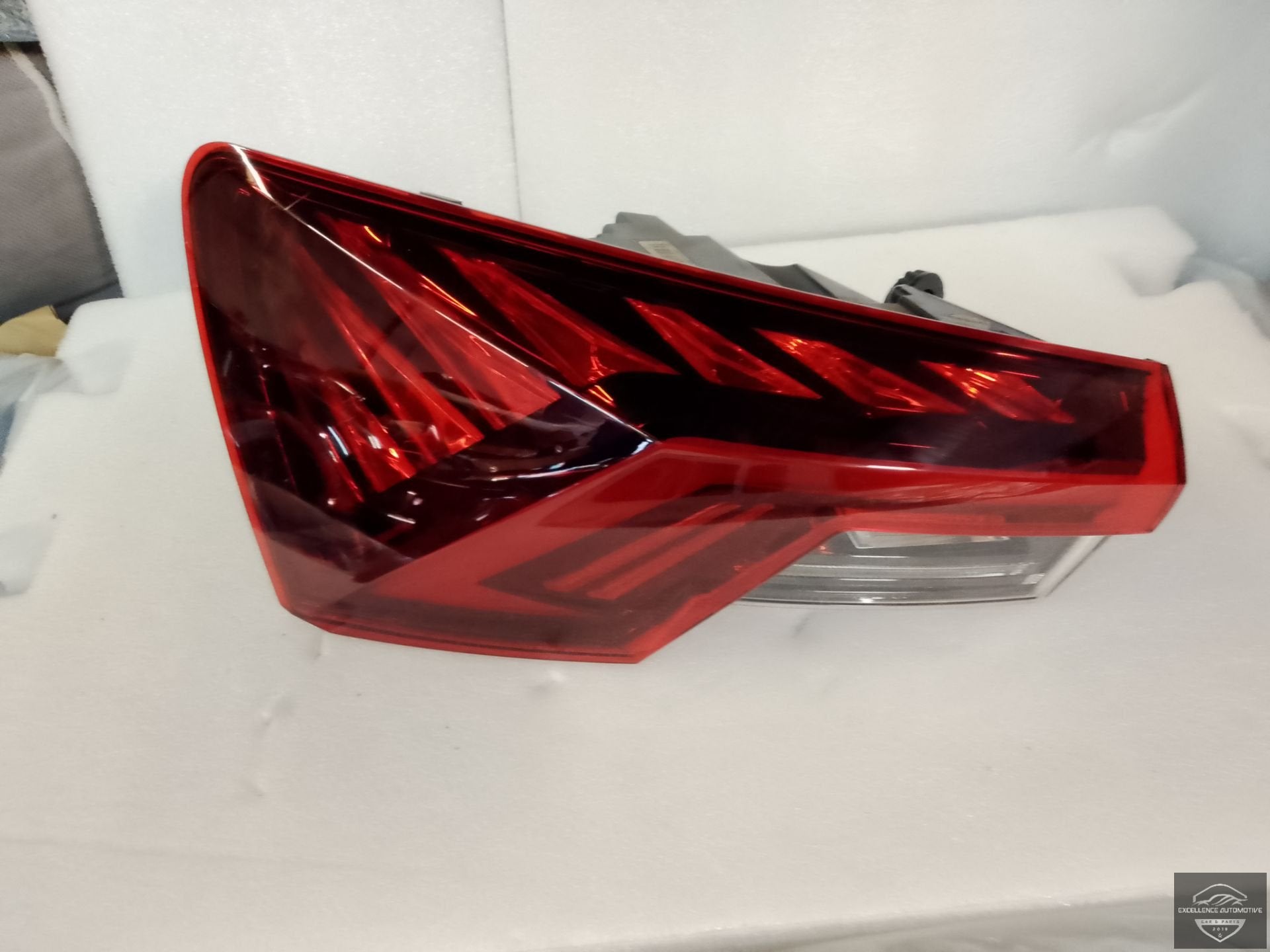 Feu arri re gauche LED pour Skoda Octavia 5E3 Combi (r f ren, Autos : Pièces & Accessoires, Infoline@skoda-auto.cz, Tr. Vaclava Klementa 869
293 01  Mlada Boleslav, CZ