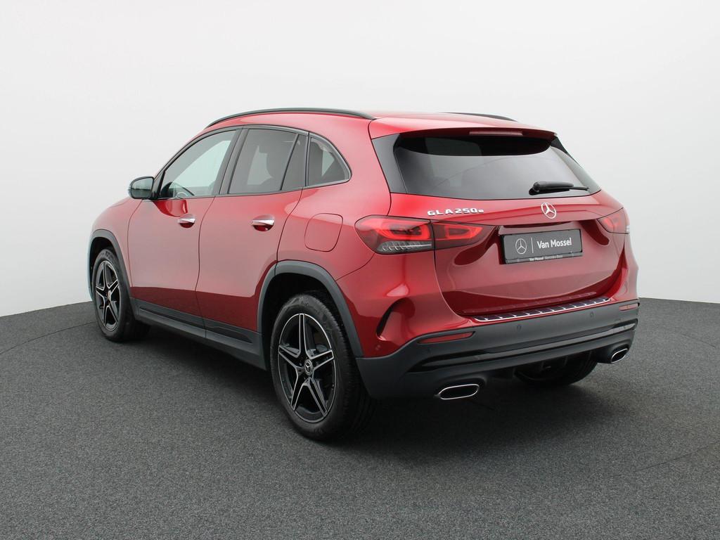 Mercedes-Benz GLA 250 e + AMG LINE + CARPLAY + CAMERA +, Rouge, 1332 cm³, Achat, Euro 6