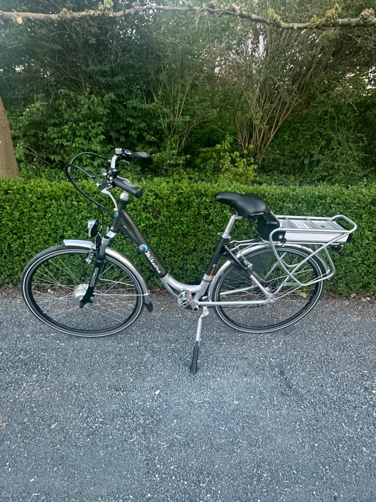 Vélo électrique pour femmes, Enlèvement, Comme neuf