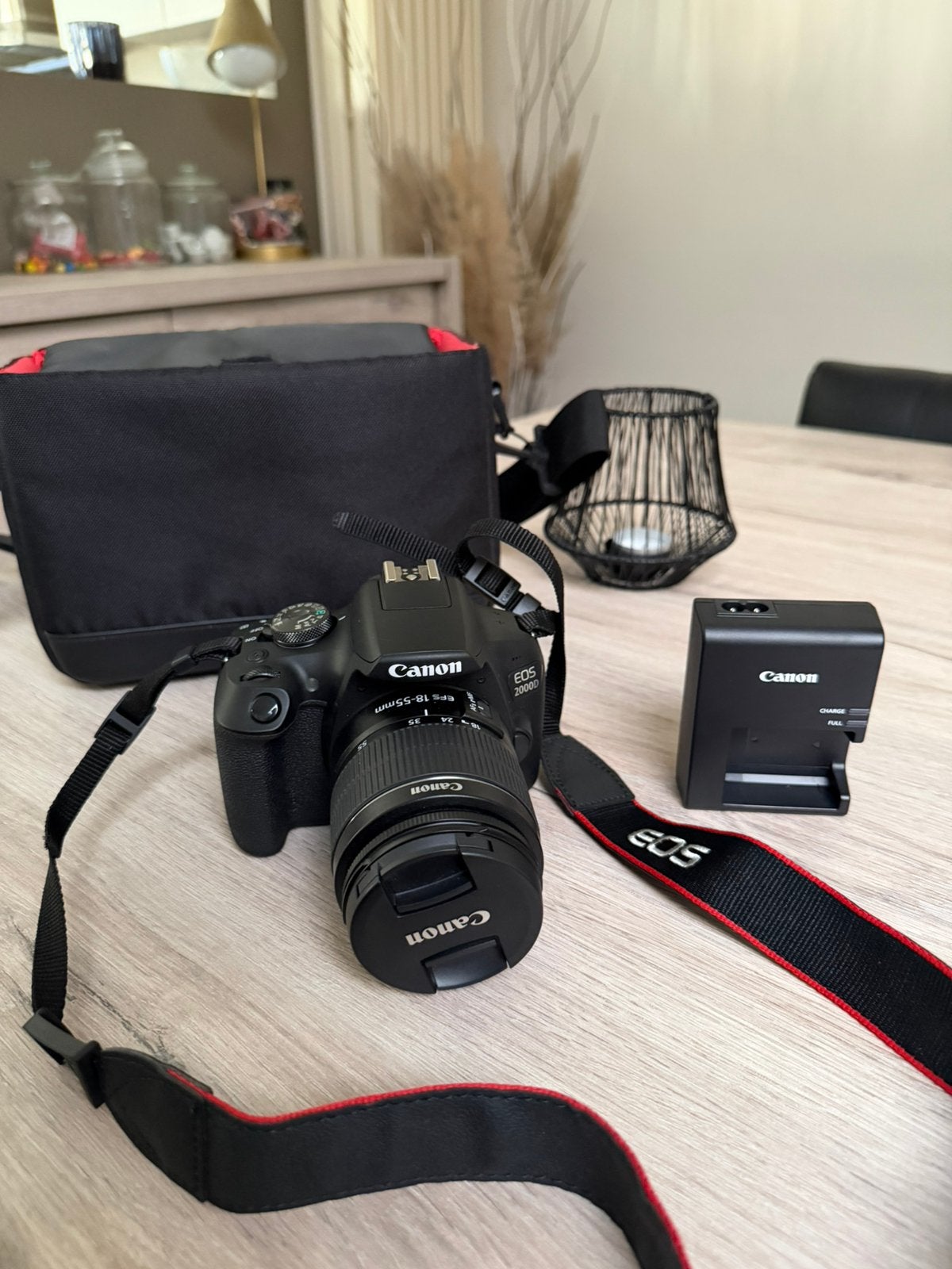 Canon 2000d, TV, Hi-fi & Vidéo, Appareils photo numériques, Enlèvement, Comme neuf, Canon