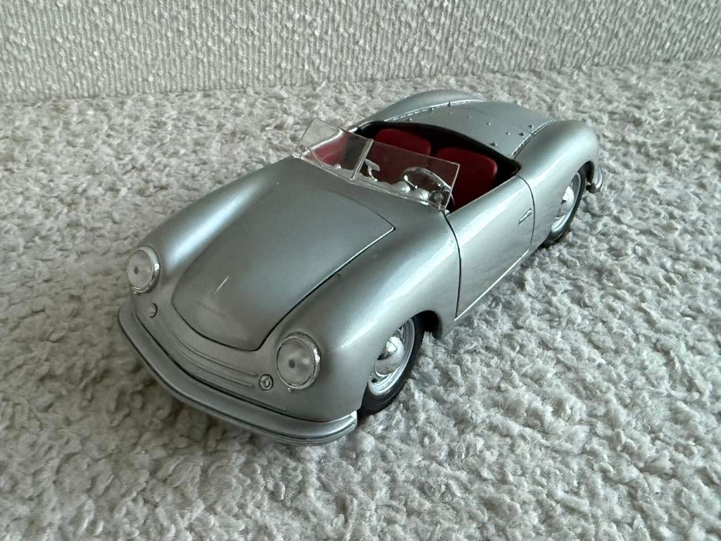 Porsche 356 (maisto), Ophalen of Verzenden, Zo goed als nieuw, Maisto