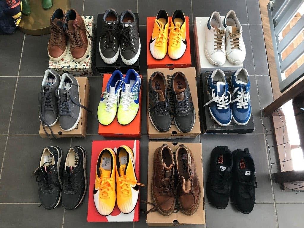 Jongensschoenen set van 12 paar, Ophalen, NIKE, Zo goed als nieuw, Jongen of Meisje