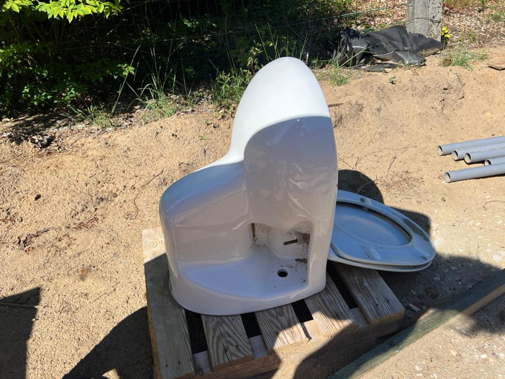 Toiletpot met doorspoelsysteem geberit en MDF plaat, Doe-het-zelf en Bouw, Ophalen, Gebruikt, Toilet