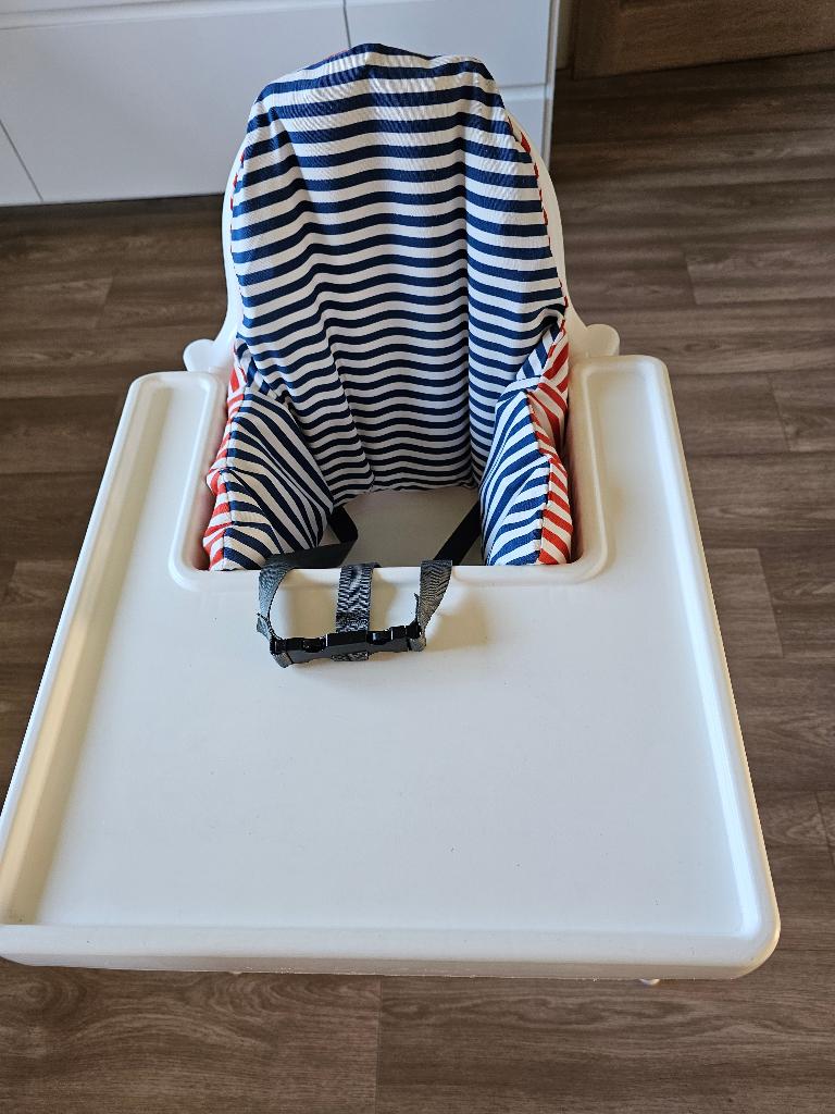 Kinderstoel met verkleinkussen, Ophalen, Zo goed als nieuw, Overige typen