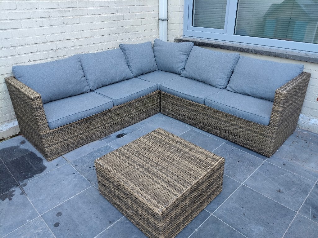 Loungeset + bijhorende kussens, Rotin, 5 places, Enlèvement, Utilisé
