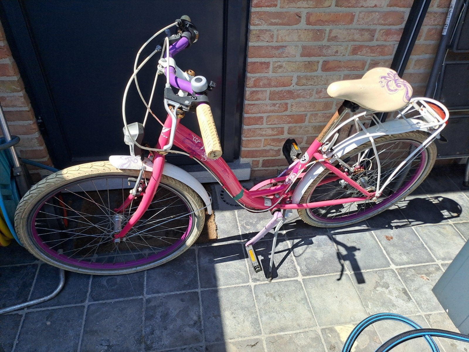 Meisjes fiets merk fleur, Fietsen en Brommers, Fietsen | Meisjes, Ophalen
