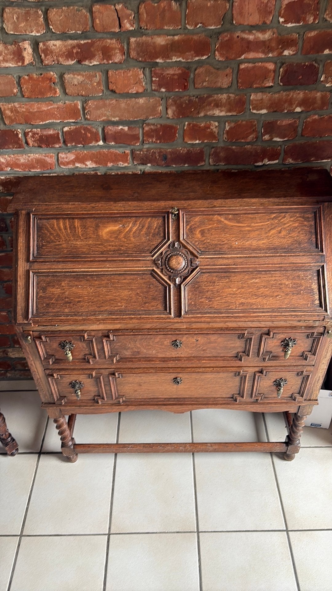 Antiek/vintage houten bureau met stoel, Huis en Inrichting, Ophalen, Gebruikt