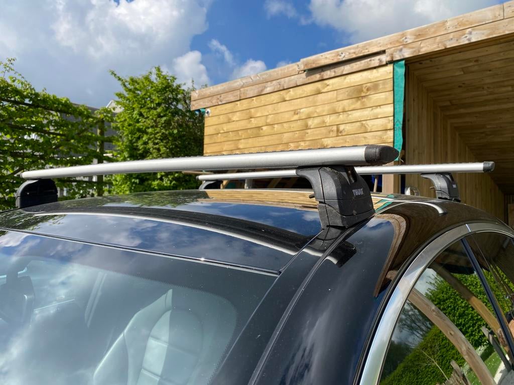 Thule dakdragers Mercedes GLC verstelbaar, Ophalen of Verzenden, Zo goed als nieuw