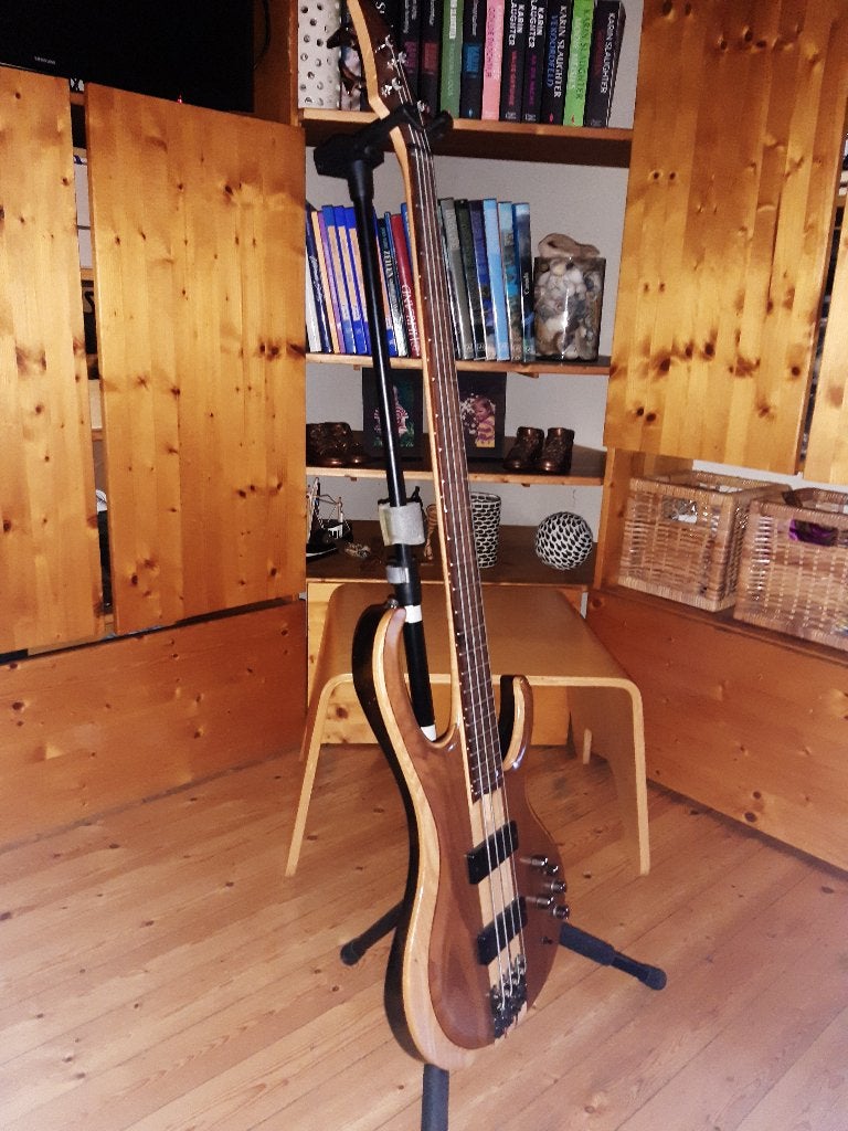 Basgitaar Ibanez BTB, Musique & Instruments, Instruments à corde | Guitares | Basses, Enlèvement, Comme neuf, Électrique