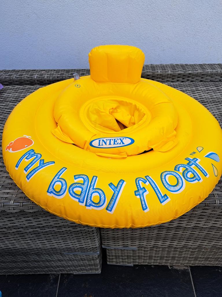 Baby zwemband, Enlèvement