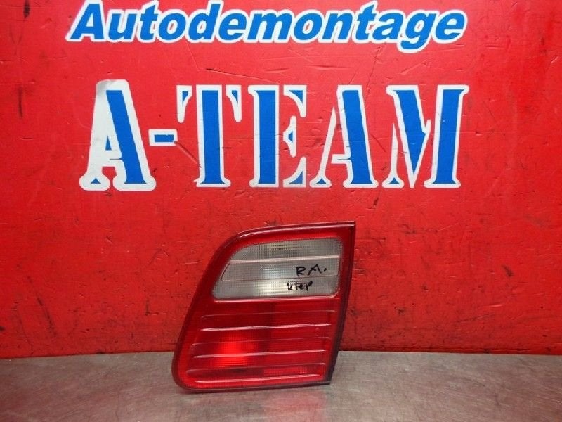 FEU ARRIÈRE DROIT Mercedes-Benz E Combi (S210), Mercedes-Benz, Utilisé, Dialog.mb@mercedes-benz.com, Mercedes-Benz AG