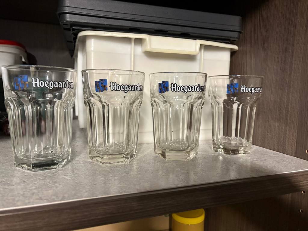 Verres Hoegaarden, Enlèvement, Neuf