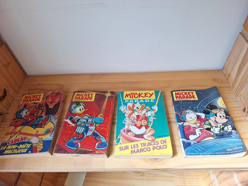 Bande dessinée Mickey Parade lot de 4 livres, Livres, Plusieurs comics, Utilisé