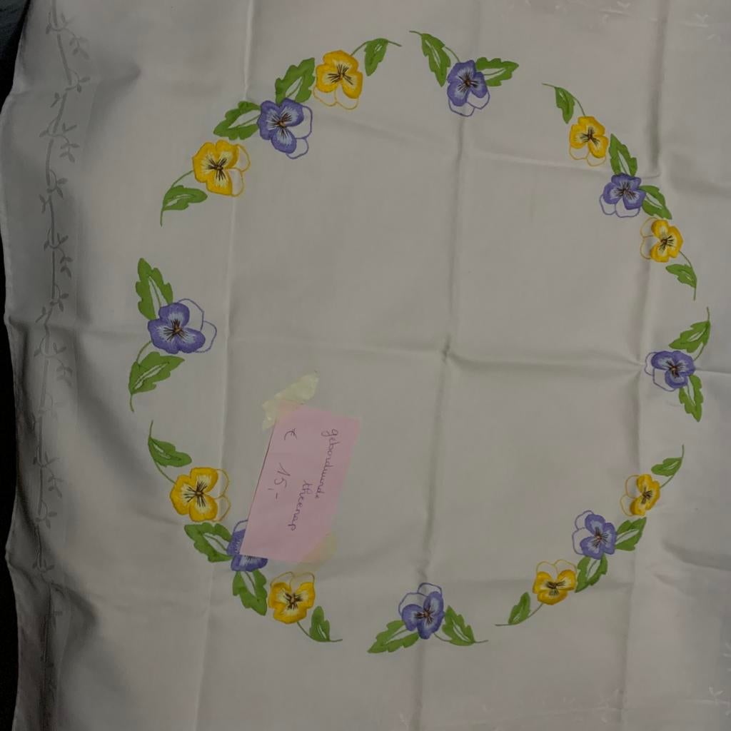 Met de hand geborduurde theenappen - CADEAUTIP Moederdag, Ophalen, Nieuw