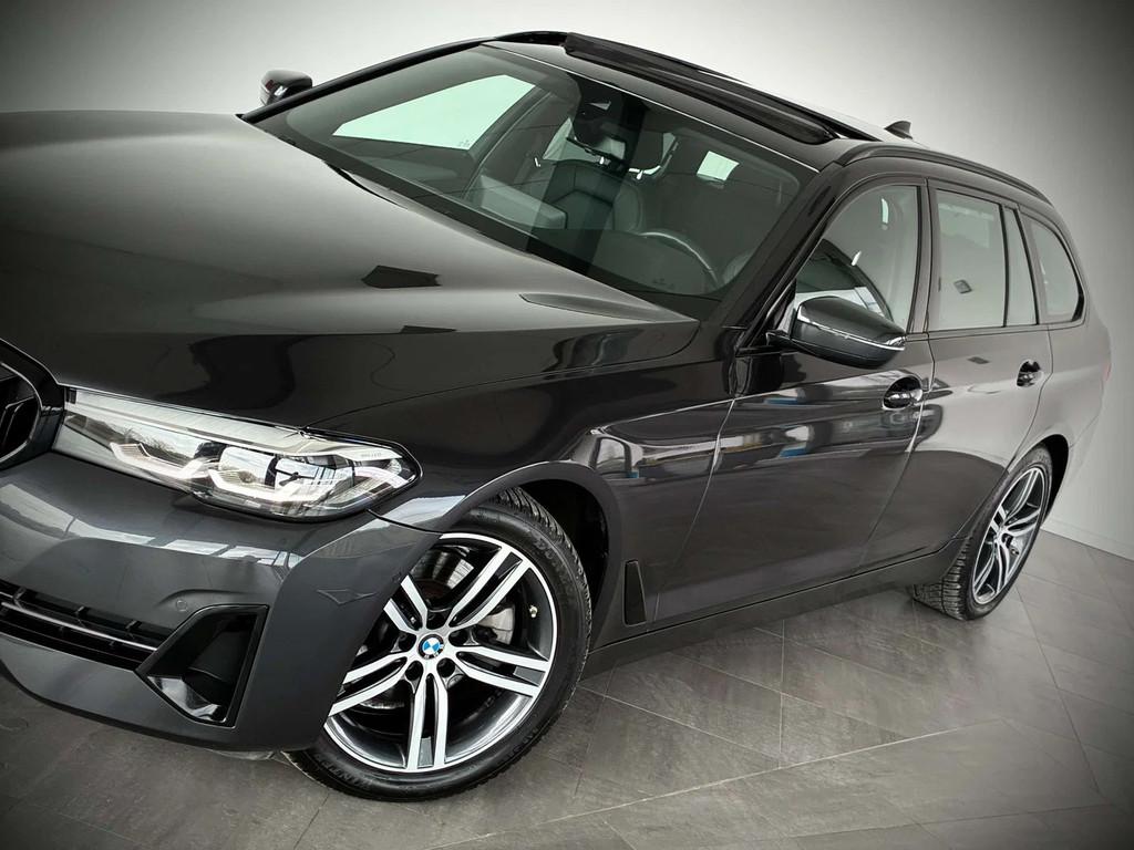 BMW 5 Serie 520 iA Touring SPORT-1ERPRO-COCKPIT-T.O-GPS-CAME, Autos, Cuir, Argent ou Gris, Euro 6, Entreprise