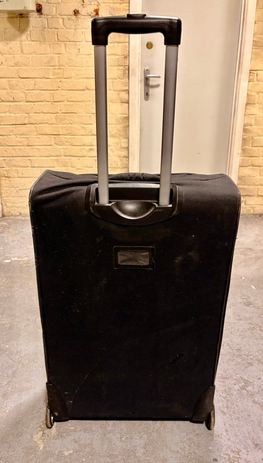 Valise sur roukettes, Enlèvement, Comme neuf, Roulettes