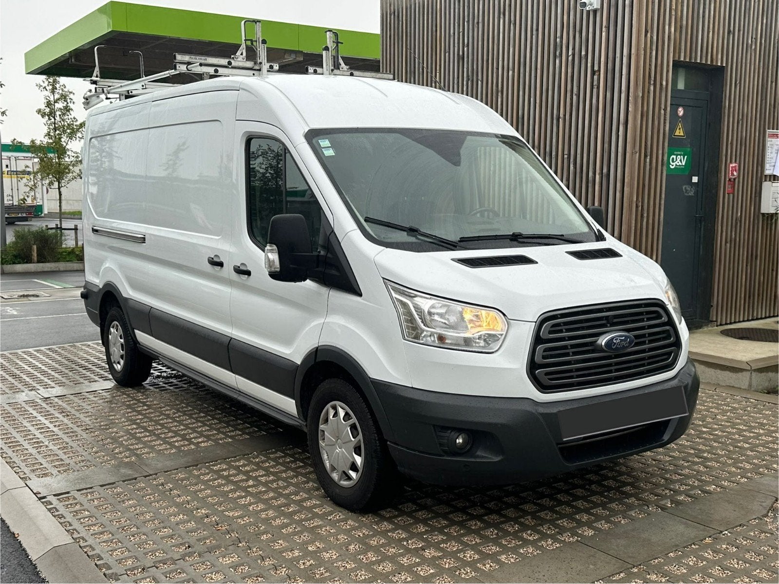 Ford Transit 2.0 diesel 2017, Dealer onderhouden, Euro 6, 4 cilinders, Particulier