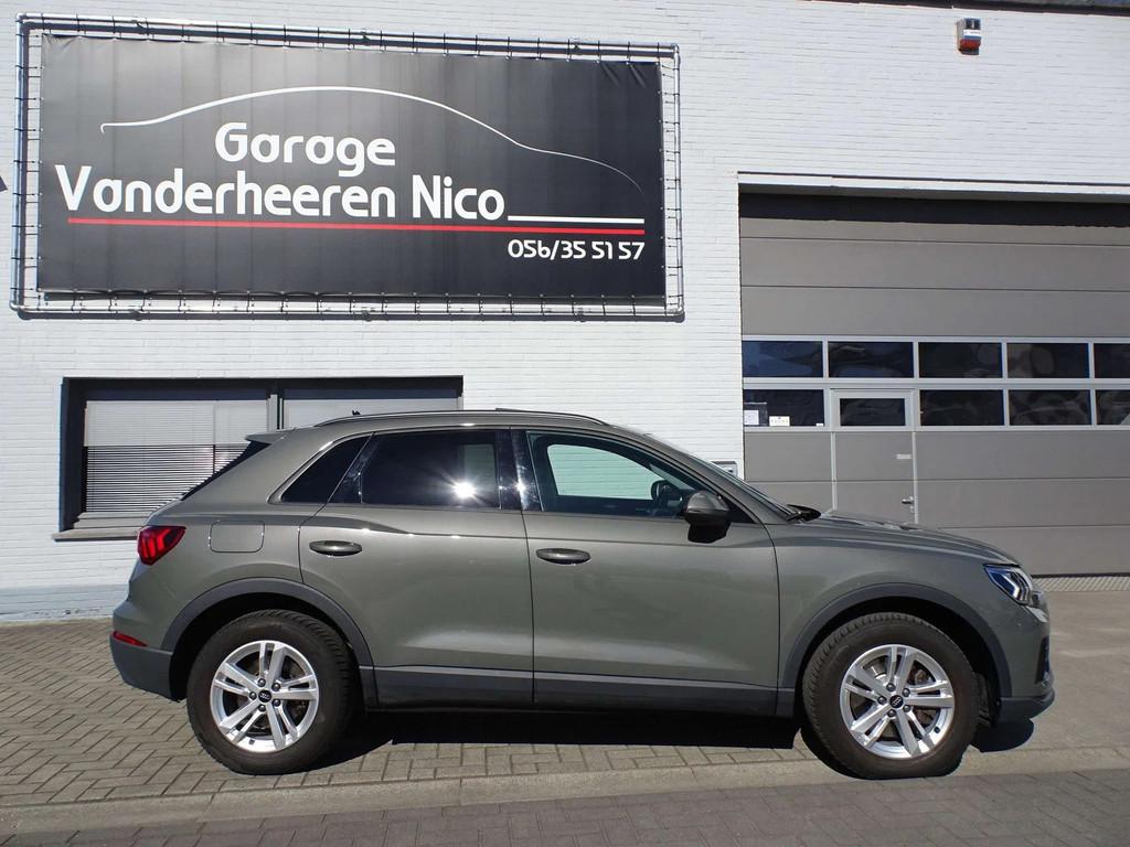 Audi Q3 45TFSie PHEV (180 kW) PANODAK,CARPLAY,CAMERA 360°,K, 1395 cm³, Argent ou Gris, Achat, Entreprise