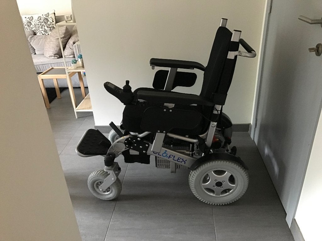 Elektrische rolstoel MERK: ELOFLEX model : H, Ophalen, Inklapbaar, Zo goed als nieuw, Elektrische rolstoel