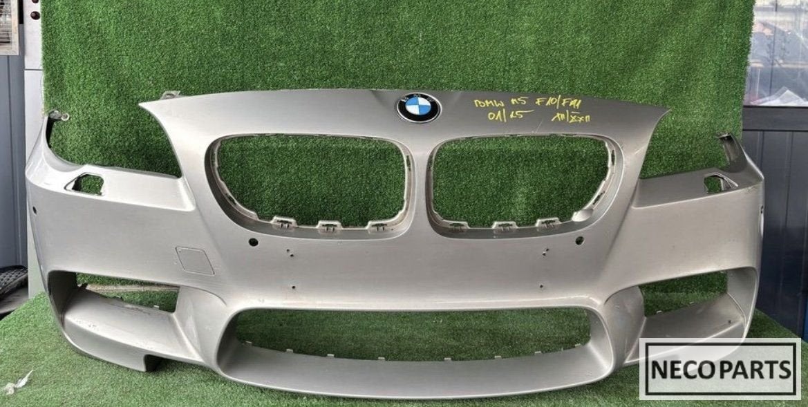 VOORBUMPER BMW F10 F11 M5 BUMPER ORIGINEEL ALLES LEVERBAAR!!, Gebruikt, -, -, Ophalen of Verzenden