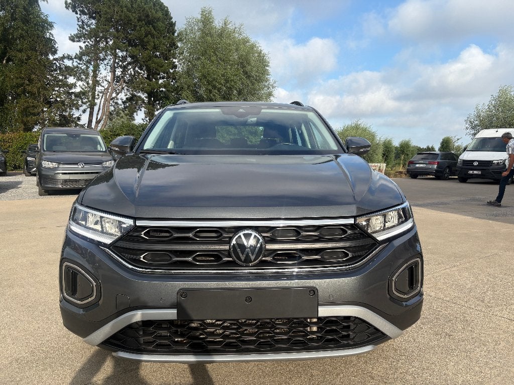 Vw T-Roc 1.0 TSI 110 pk Life  Bj 2023 Veel opties !, Voorwielaandrijving, Stof, https://public.car-pass.be/vhr/4cddd06a-21a7-485a-97d5-26140e339e40