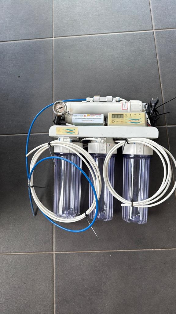 Osmose water maker, Enlèvement, Pompe, Comme neuf