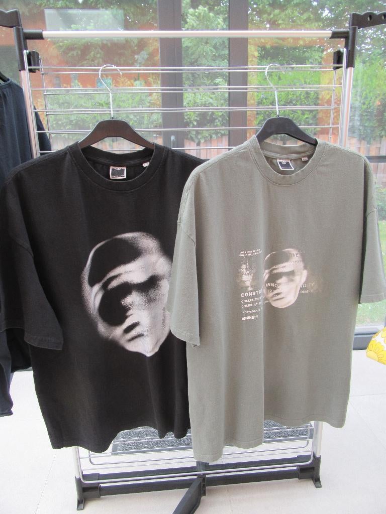 2 T-shirts + hoodie maat XXL, Ophalen of Verzenden, Gedragen, Overige maten
