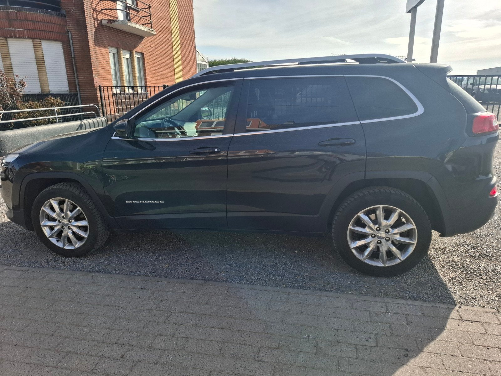 JEEP CHEROKEE 2.0 DIESEL 4X4 BOÎTE AUTOMATIQUE, 100 kW, Euro 5, Entreprise, 5 portes
