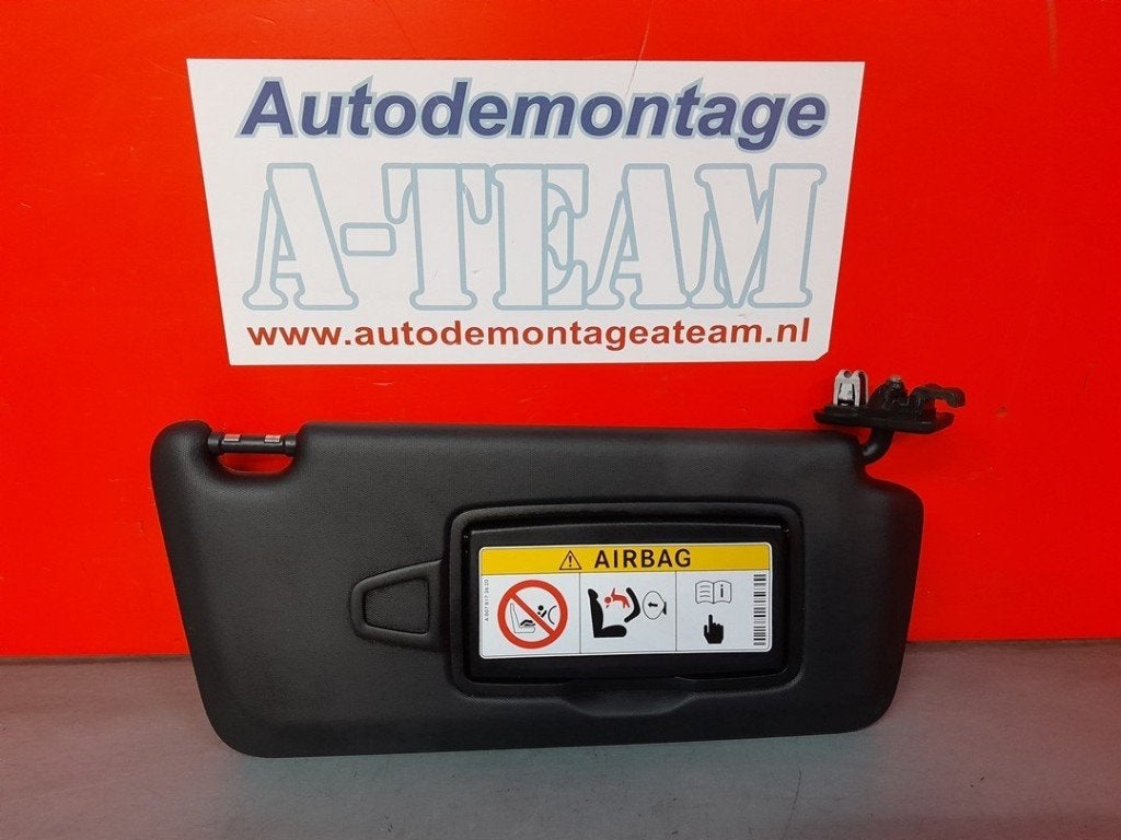 ZONNEKLEP Mercedes-Benz CLA (117.3) (|A1768101400|), Gebruikt, Mercedes-Benz