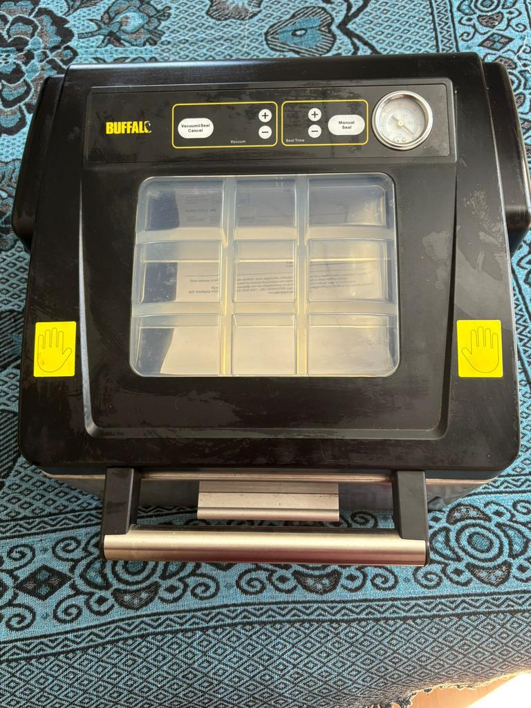 Vaccum machine, Envoi, Utilisé