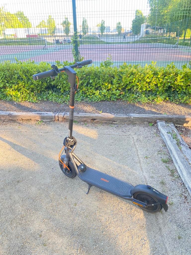 Ninebot f2plus, Ophalen, Zo goed als nieuw, Elektrische step (E-scooter)