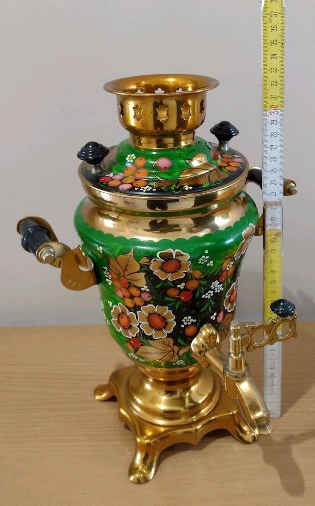 Nieuw Russisch samovar, Ophalen