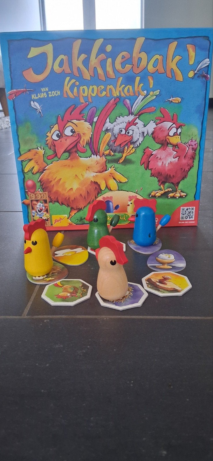 Merk 999 games jakkiebak kippenkak, Ophalen