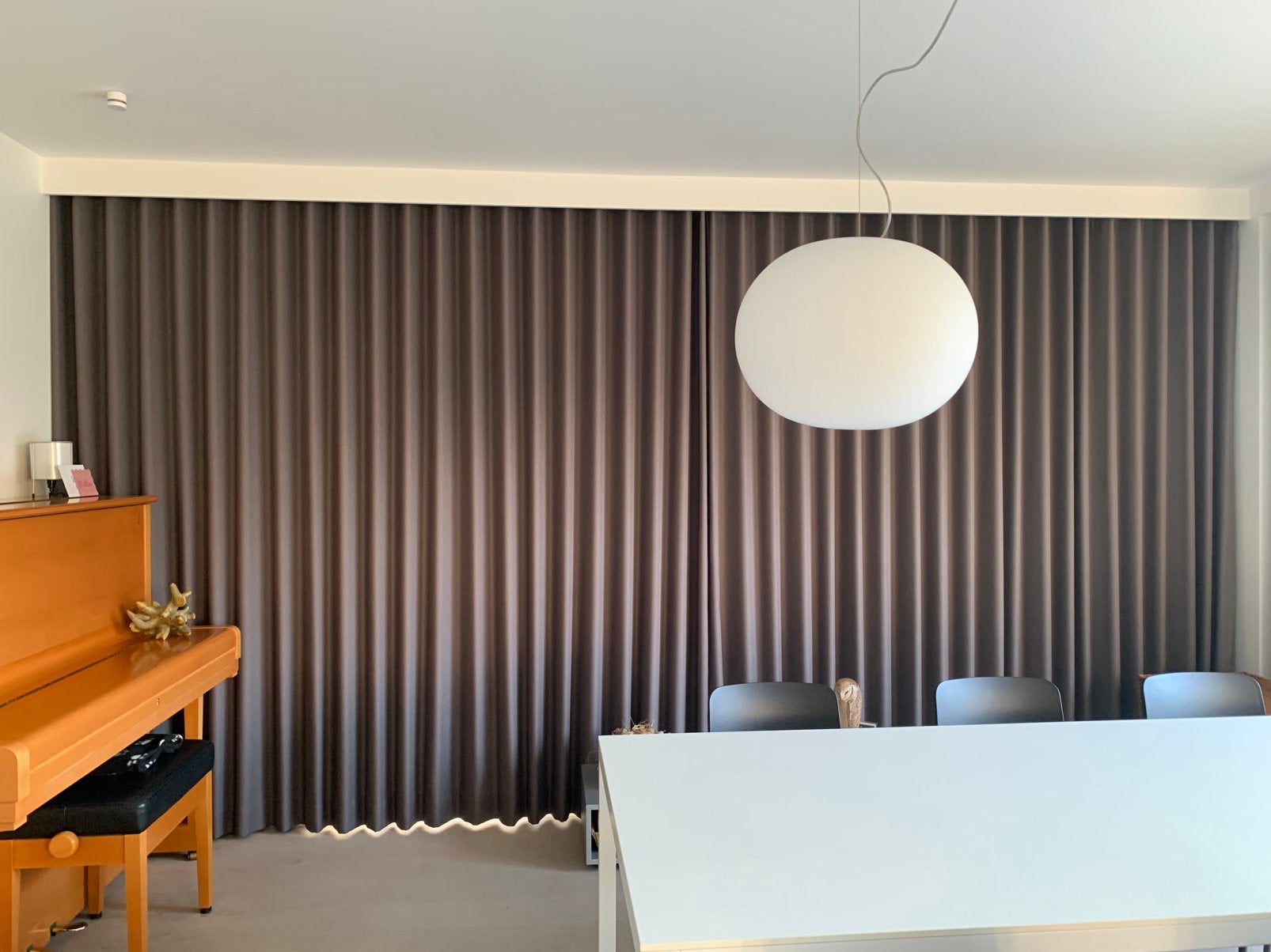 Overgordijn gevoerd + 2 panelen witte screen, Huis en Inrichting, Ophalen, Gebruikt, Textiel, Modern