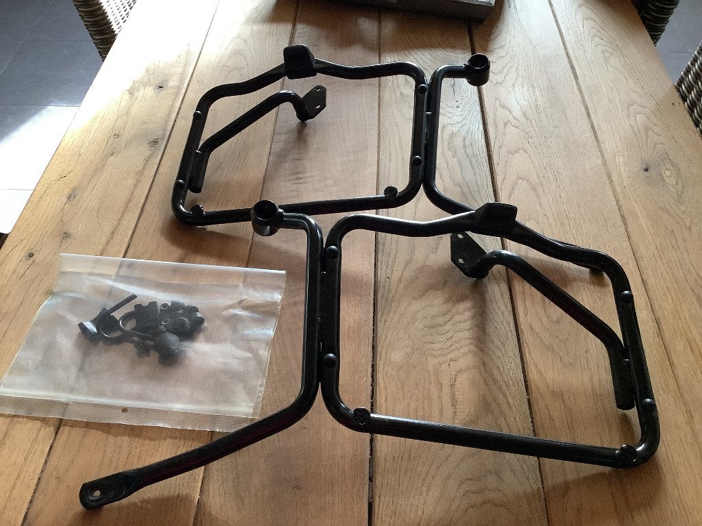 Givi PL6410 zijkofferrek Triumph Bonneville T120/T100, Enlèvement, Comme neuf