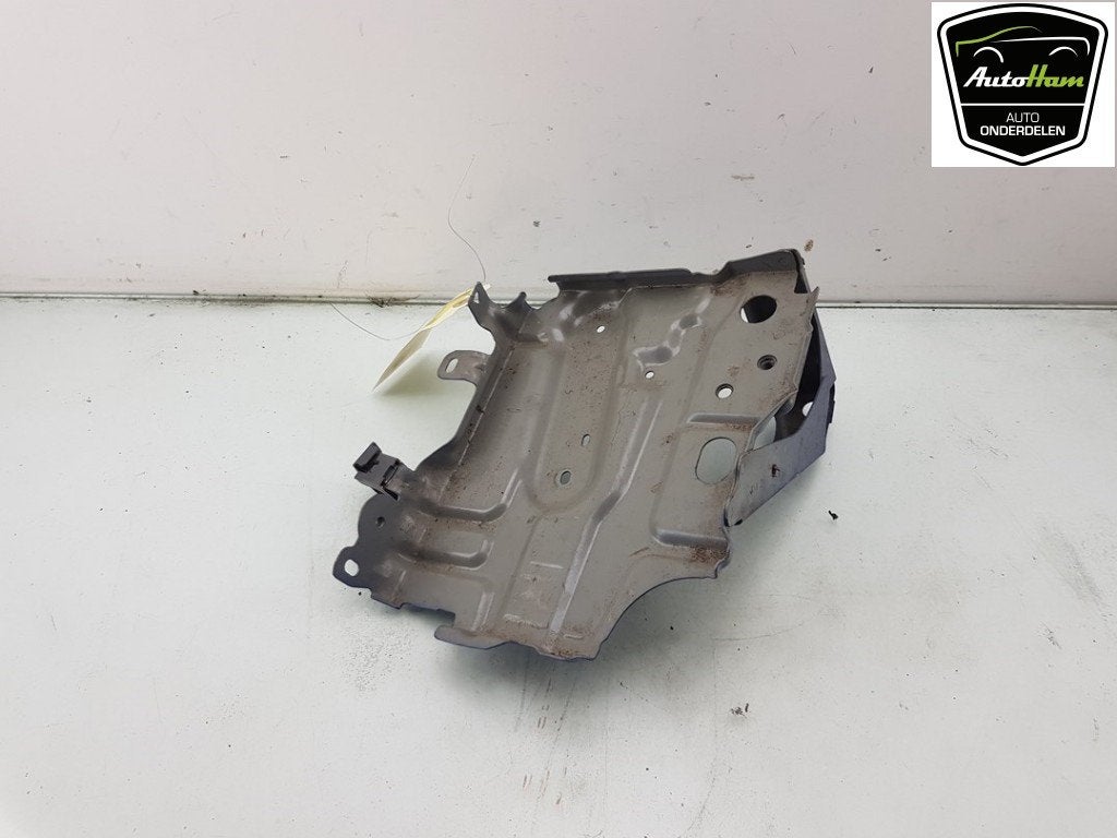 BAC A BATTERIE Toyota Aygo (B40) (|744040H020|), Kundenbetreuung@toyota.de, Toyota, Utilisé, Toyota-Allee 2
50858  Köln, DE