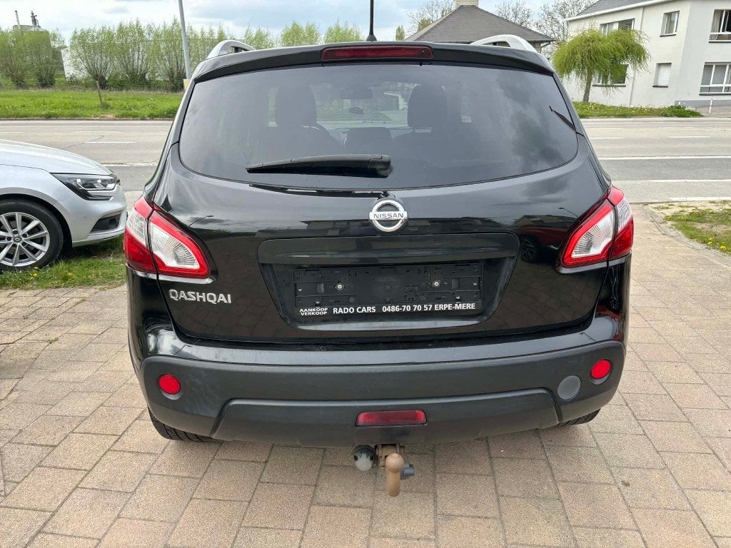 Nissan Qashqai 1.6 essence à partir de 2012, Euro 5, 139 g/km, Entreprise, Boîte manuelle