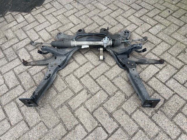 SUBFRAME VOOR compleet Abarth 500 / 595 / 695 (01-2008/-), Auto-onderdelen, Taurusavenue 1
2132 LS  Hoofddorp, NL, Webaccessibility@stellantis.com