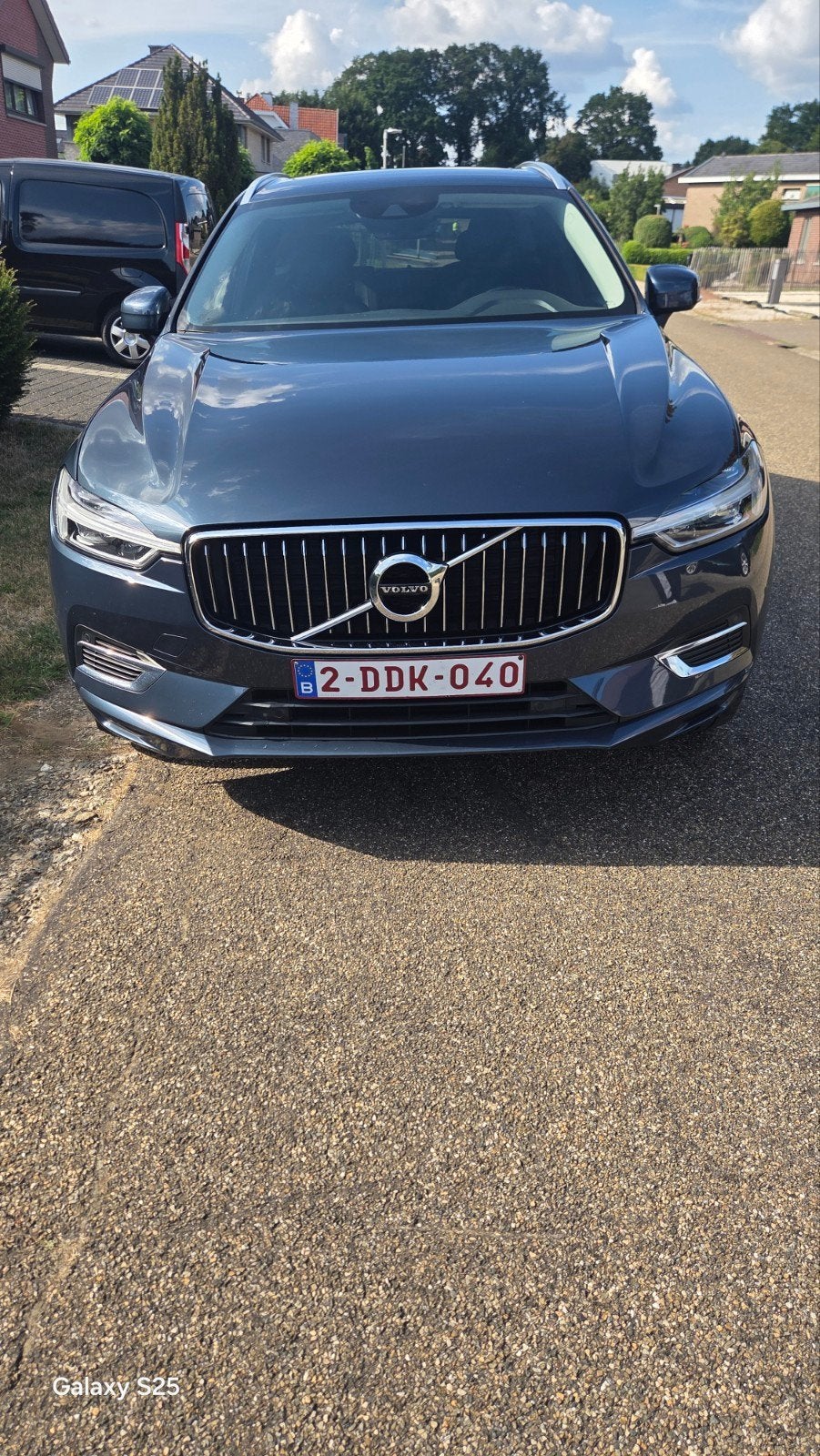 ​Prachtige Volvo XC60 Recharge T6AWD, Autos, Volvo, Achat, Euro 6, Attache-remorque, Noir